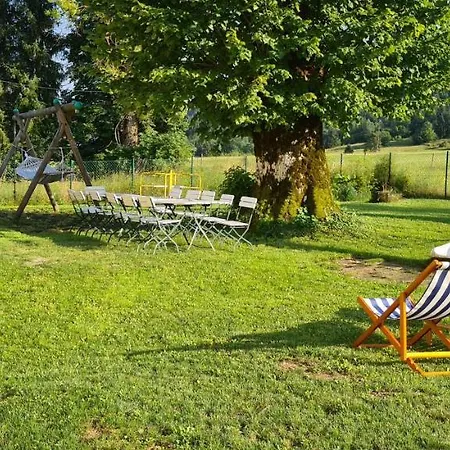 Casa de Férias Pocitniska Hisa Ostrnica