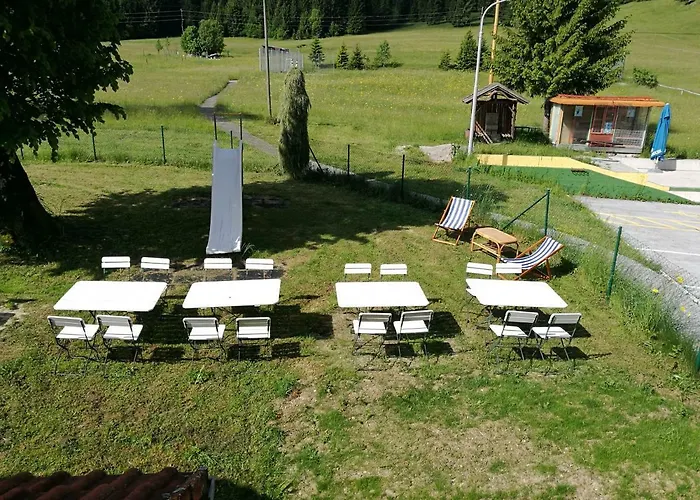 Pocitniska Hisa Ostrnica بيت للعطل Hrib-Loski Potok